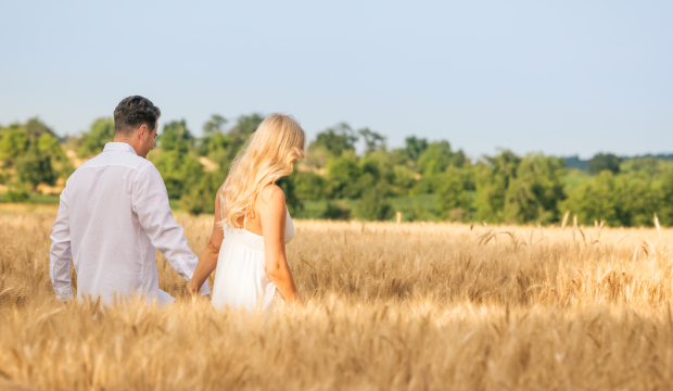 Morning Glow Wedding Rings | acredo